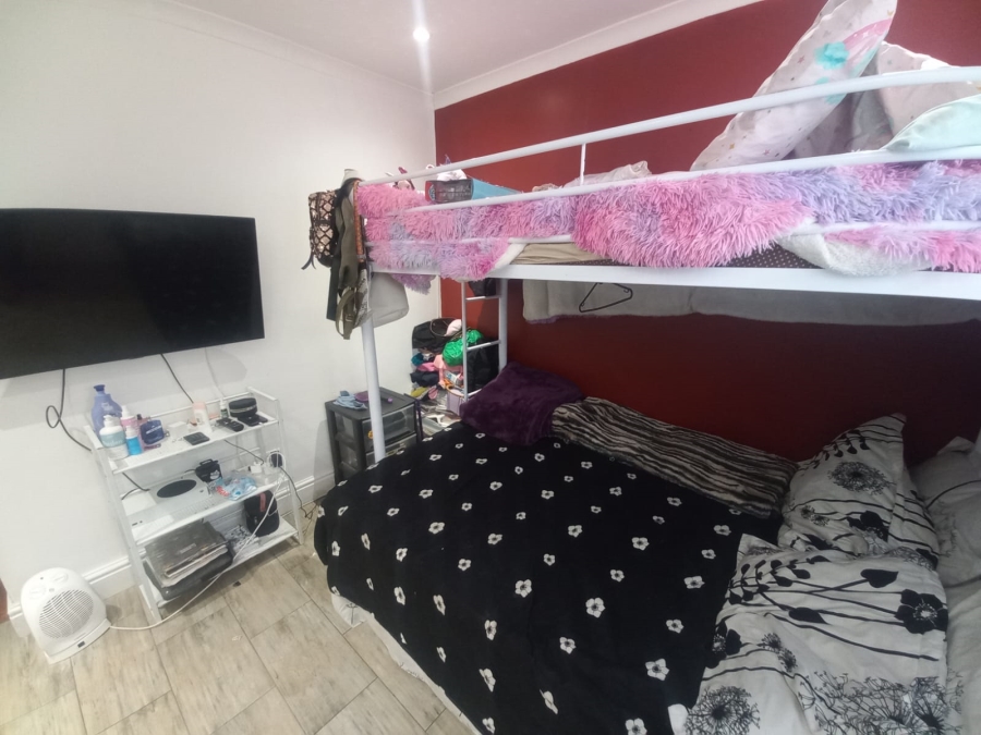 3 Bedroom Property for Sale in Portlands Western Cape